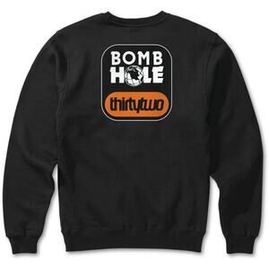 Thirtytwo Men's Bomb Hole Pullover Fleece Crewneck Sweatshirt in Black
